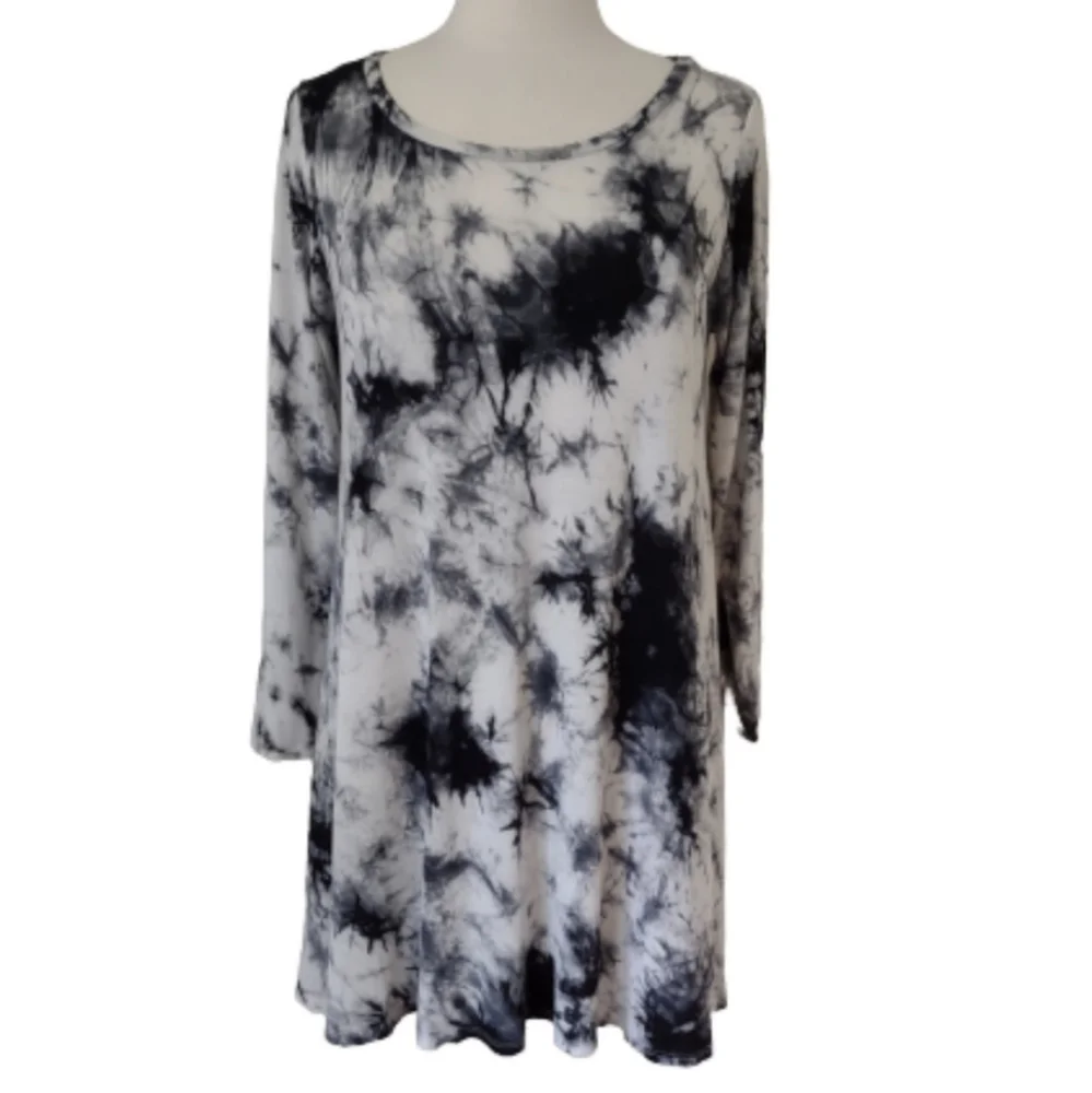 Newbury Kustom Tie Dye Mini Dress Size 8 Black White Long Sleeve Shift